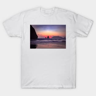 Red sunset behind coastal rock T-Shirt